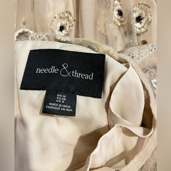 Pink needle and tread dress - Picture 5 of 6